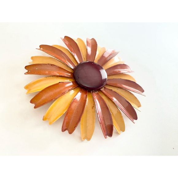 Large Vintage Two tone Brown Yellow Retro Enamel Flower Brooch Pin - Picture 3 of 4